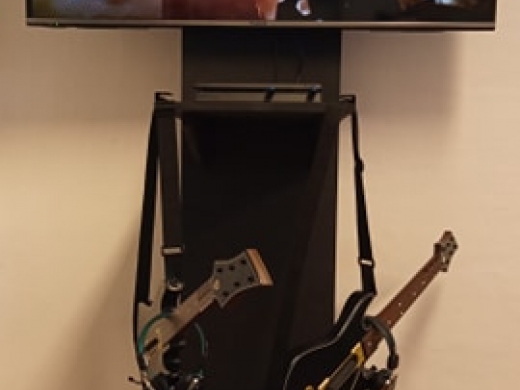 Play Station 4 + hra Guitar Hero Live